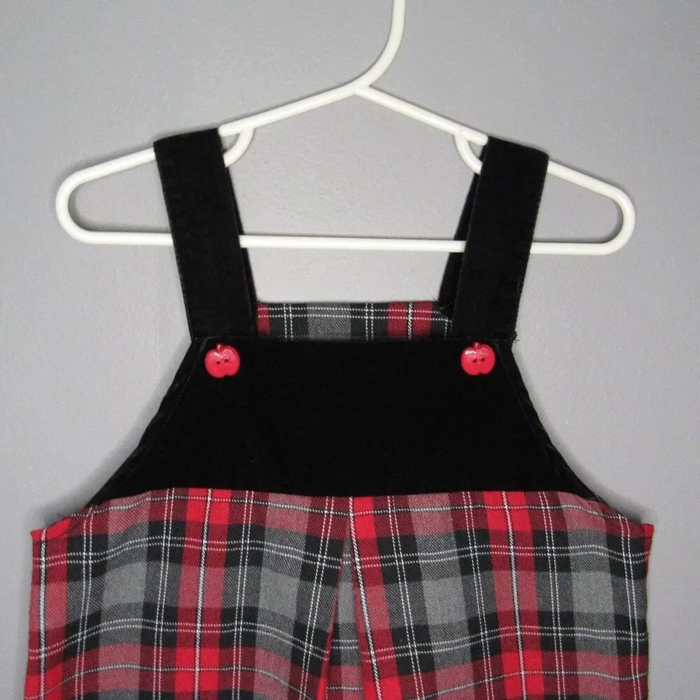 Girls Size 5 Plaid Red Black Jumper Dress Apple Buttons VTG Retro Schoolwear